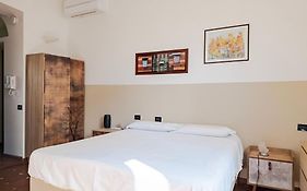 Suite Alessandro 10 Mins Duomo